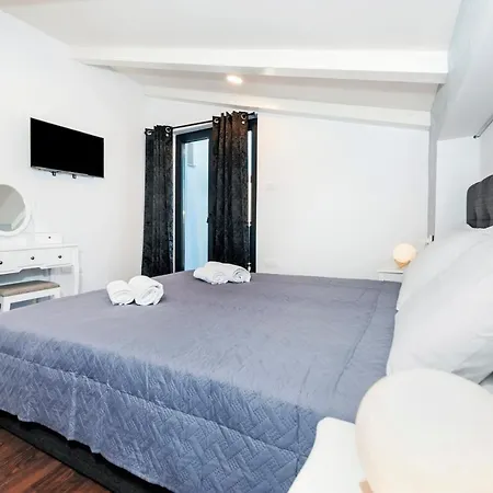 Apartment Deluxe A&a - 2