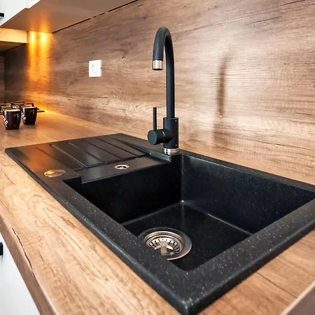 Deluxe A&a - 2 דירה רוביני