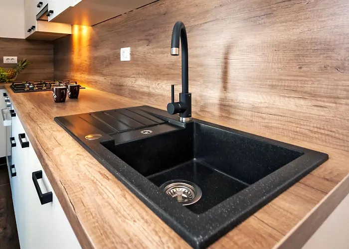 Deluxe A&a - 2 דירה רוביני