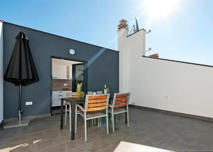 Deluxe A&a - 2 דירה *