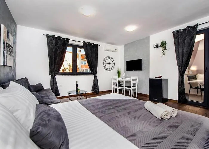 דירה Deluxe A&a - 2 *