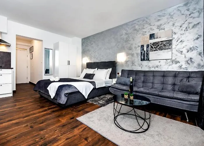 Deluxe A&a - 2 רוביני