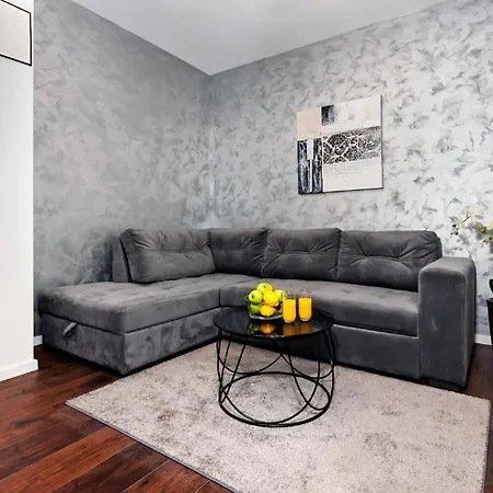 Apartment Deluxe A&a - 2 *